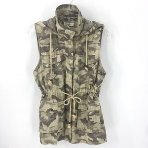 Entro Hooded Camo Safari Utility Vest size M